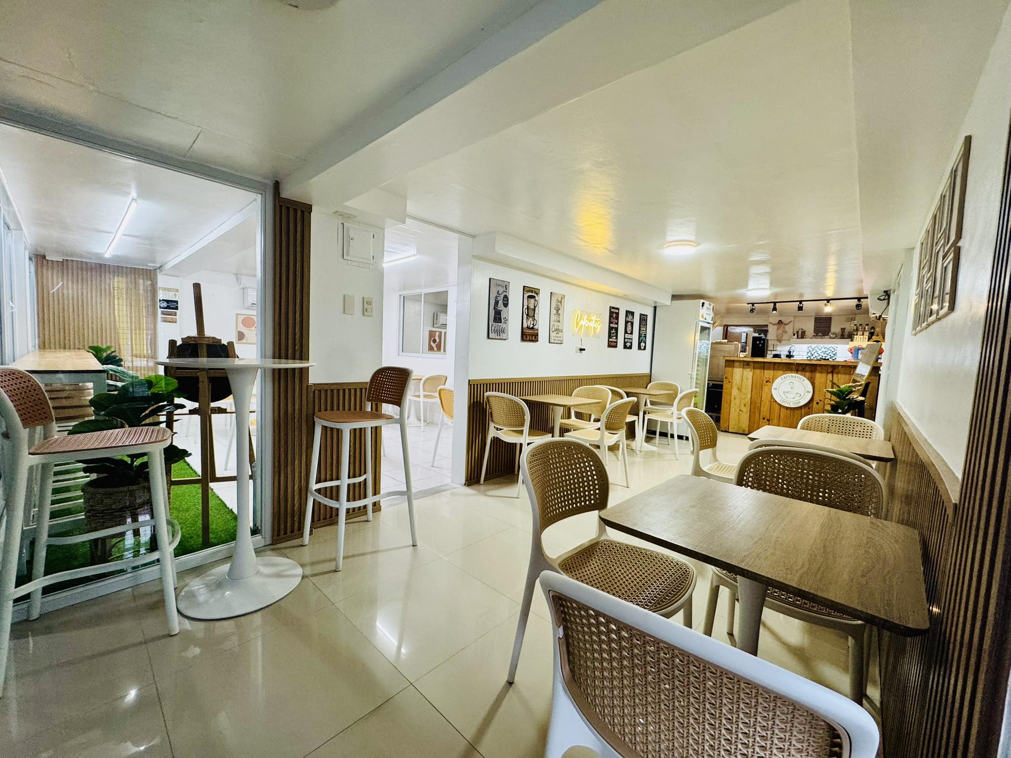 Cafenatics Coffee Shop Interior